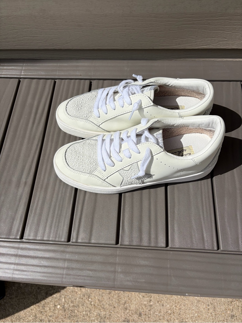Vintage Havana White Low-Top Sneakers